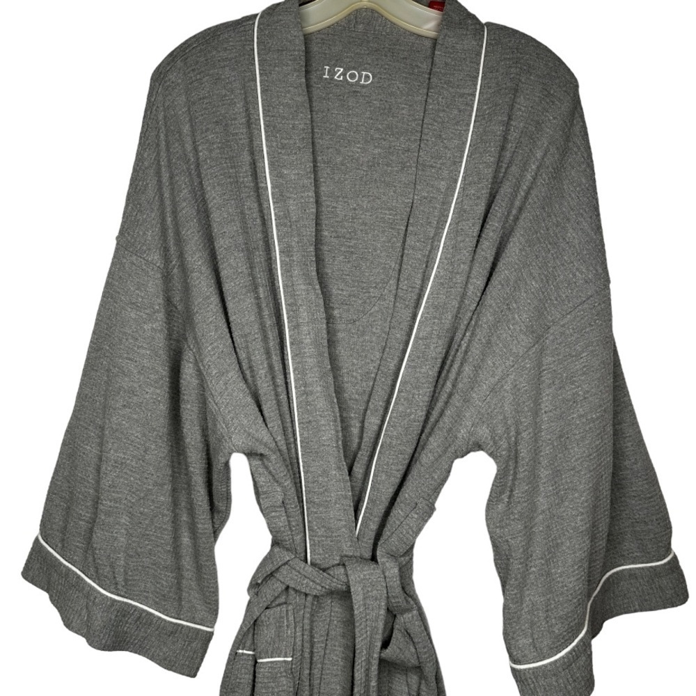 Izod Gray Robe - Picture 2 of 7